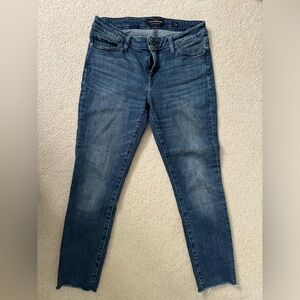 Lucky Brand ankle length jeans, size 6